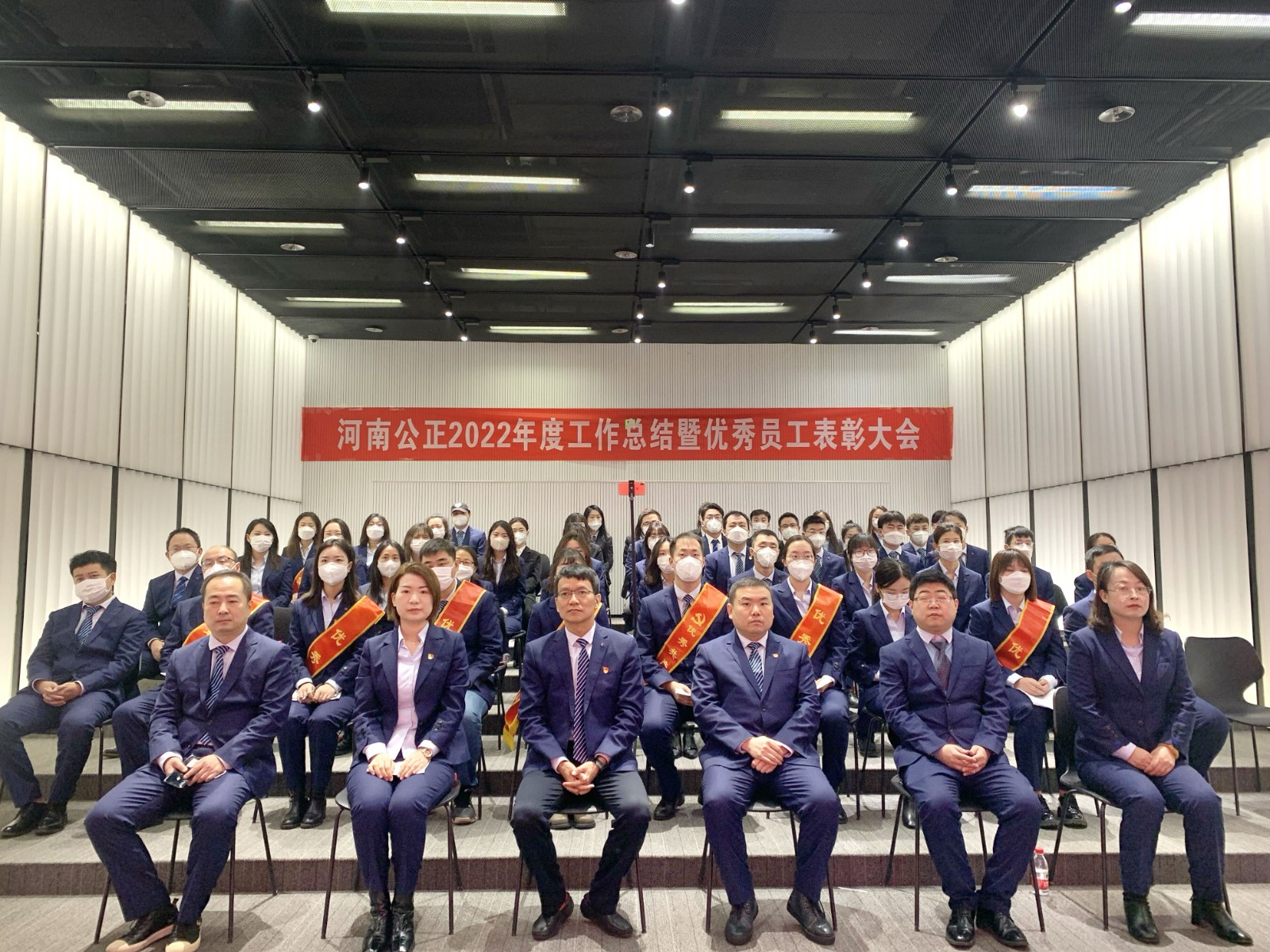 1-正面全体.jpg